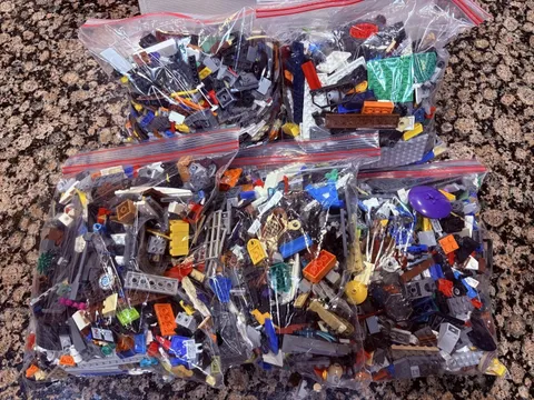 LEGO Bulk Lot Mixed Bricks and Pieces Assorted Colors 10 Lbs Pounds Loose