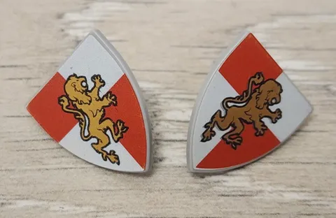 Lego 3846pb027 Minifigure Shield Triangular Short Gold Lion Red White Lot Of 2