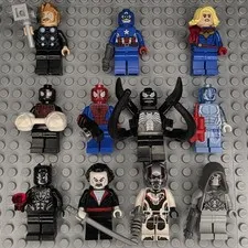 Lego Marvel Super Heroes Minifigures Lot and Accessories