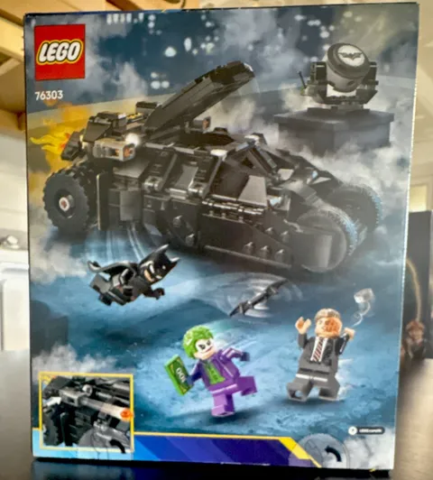 LEGO DC Batman Tumbler vs. Two-Face & The Joker 76303 Building Toy Set BRAND NEW