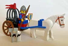 LEGO Castle: Knights' Arsenal (6016)