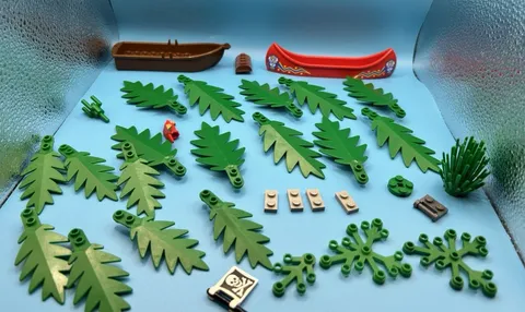 LEGO Pirates Parts Enchanted Island 6292 Plants Bush Parrot Flag Boats Lot 34 Pc