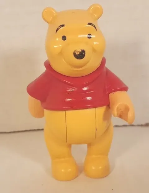 Rare Lego Duplo Disney WINNIE THE POOH BEAR FIGURE Minifig Plastic Toy Sits!