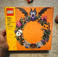LEGO Iconic Halloween Wreath 40825 617pcs 12+ 2025 Limited Edition