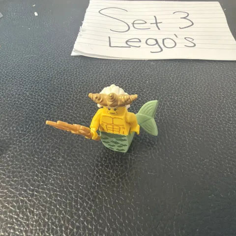 LEGO Series 7 CMF MINIFIGURE 8831 Ocean King No Beard