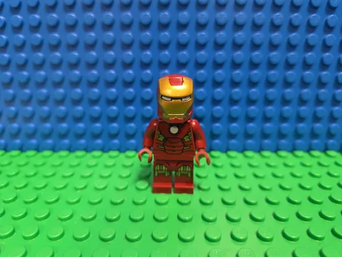 Lego Iron Man Minifigure Mark 7 Armor 6869 sh0036 Marvel Super Heroes CMF Lot 