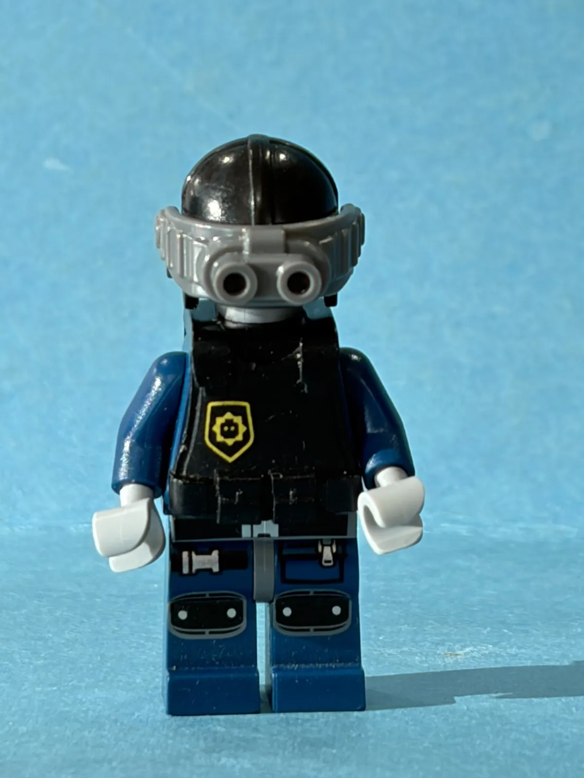 LEGO Movie Minifig tlm055 - Robo SWAT - Light Scratches/No Cracks