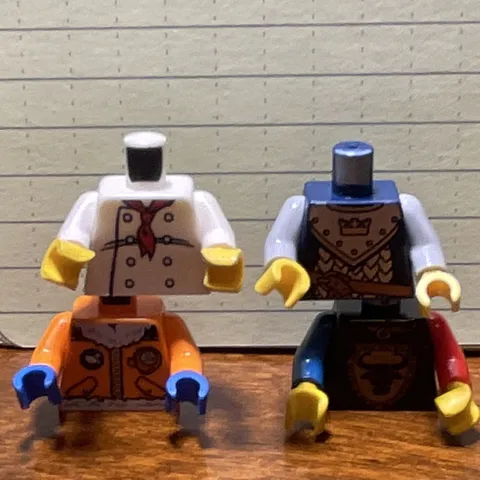 LEGO Minifigure Torsos  Lot (4 Pieces) Printed No Heads