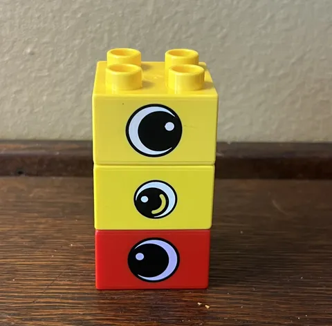 SET OF 3 LEGO DUPLO PRINTED EYES/LOGO PATTERN 2 X 2 BLOCKS #3437