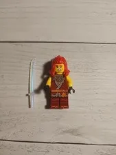 LEGO Wyldfyre minifigure from the Ninjago: Dragons Rising With Prismatic Blade