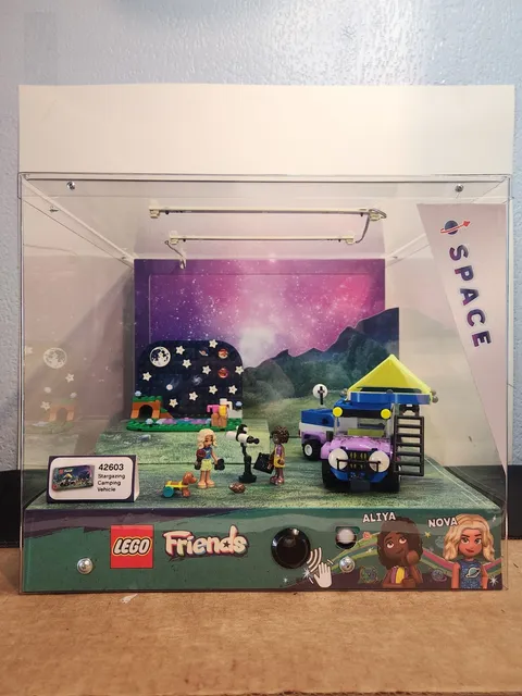 Rare LEGO FRIENDS INTERACTIVE  Target display- 42603 Stargazing Camping Vehicle