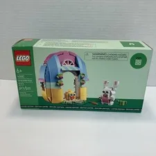 LEGO Spring Garden House Set Easter Bunny 40682 Shipped In a Bubble Mailer
