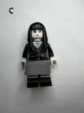 LEGO 71007 Series 12 Collectible Minifigure Spooky Goth Girl