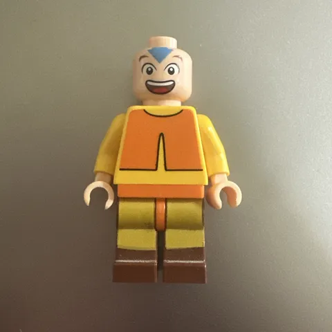 Lego Aang Minifigure Avatar The Last Airbender 3828 Minifig RARE NEW