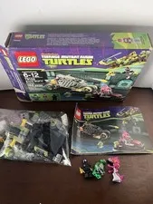 79102 LEGO Teenage Mutant Ninja Turtles: Stealth Shell in Pursuit  With Figures