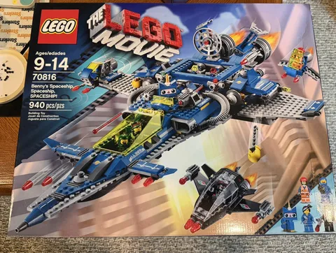LEGO The LEGO Movie 70816 Benny's Spaceship, SPACESHIP! BRAND NEW NIB