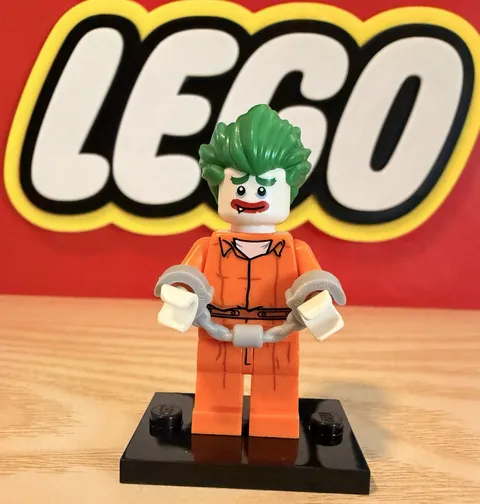 Lego Batman Movie Series 1 Arkham Asylum Joker Minifigure With Accessory 
