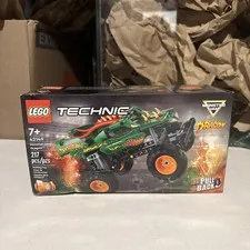 LEGO Technic 42149 Monster Jam Dragon Set Pull Back 2 in 1 Damaged Box