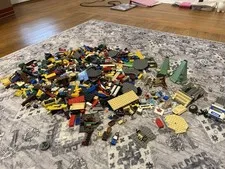 LEGO bulk ~5 pounds