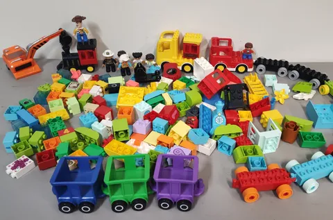 Lego Duplo Specialty Blocks Large Lot 155 Pieces + Trains + Woody