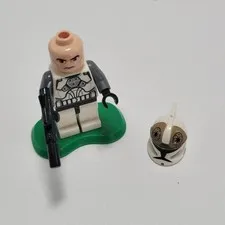 LEGO SW0221 Clone Trooper Gunner (Phase 1) -Large Eyes, with Blaster, 8014 8039