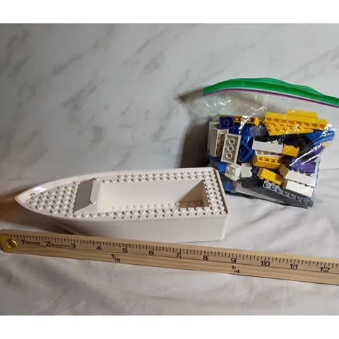 LEGO White Boat Hull Floating Base with Assorted Building Bricks Lot Vintage