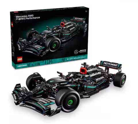 LEGO Technic Mercedes-AMG F1 W14 E Performance Brand New