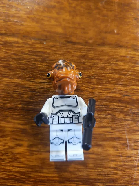 LEGO Star Wars SW1378 Ackbar Trooper Minifigure From Set 75388 New