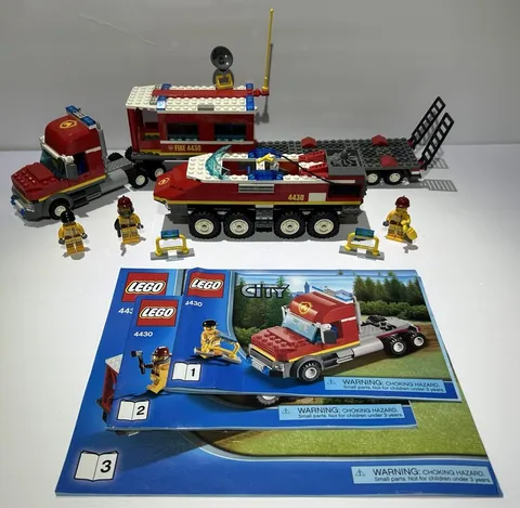 LEGO 4430 100% COMPLETE w/minifigs + All 3 Manuals - CITY Fire Transporter