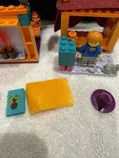 Lego Harry Potter: Gryffindor House (4722) incomplete Set mini figure Older Read