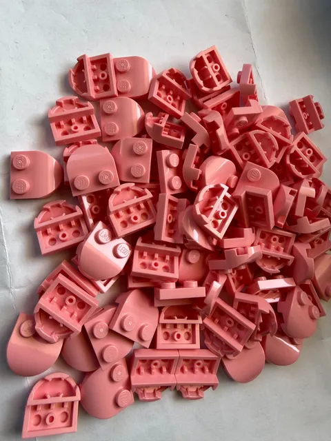 LEGO-NEW-#7037-WARM PINK -BRICK ROUND-2 X 2 X 2 /3 HALF CRCLE/CURVED TOP-5 PIECE