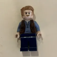 LEGO Jurassic World Owen
