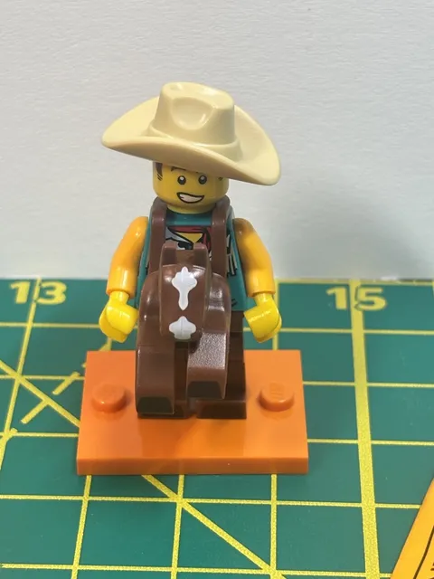 Lego Minifigure, Series 18, Cowboy Costume Guy, 2018, 100%, perfect condition