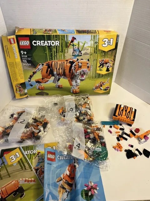 LEGO CREATOR: Majestic Tiger (31129) 3 Bags Unopened Open Box