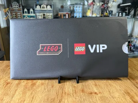 2021 GWP Exclusive LEGO 5007016 VIP 1950 Retro Metal Tin Sign Billund - Denmark