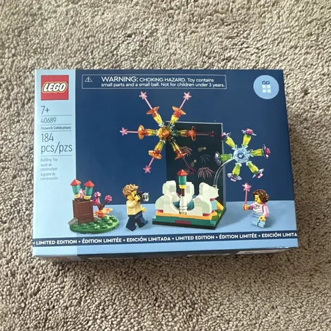 LEGO Firework Celebrations (40689) Limited Edition 184 pcs 7+