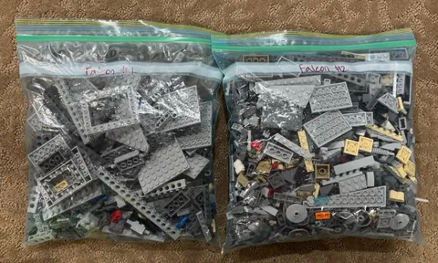 LEGO Star Wars: Millennium Falcon (75257) - No Minifigures! Just Build 99%+