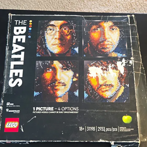 LEGO Art The Beatles 31198 NEW In Box,  Insides Complete,  Box Damaged.