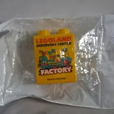 2013 LEGO Printed Yellow Brick LEGOLAND Discovery Center Factory Polybag 1pc