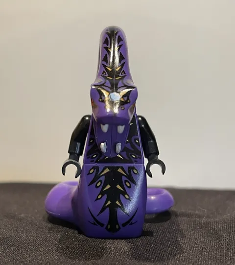 LEGO NINJAGO Rise of the Snakes (Pythor Chumsworth)