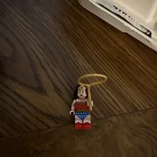 Lego Wonder Woman sh0004 Super Heroes Minifigure Complete w/Lasso 6862 71209