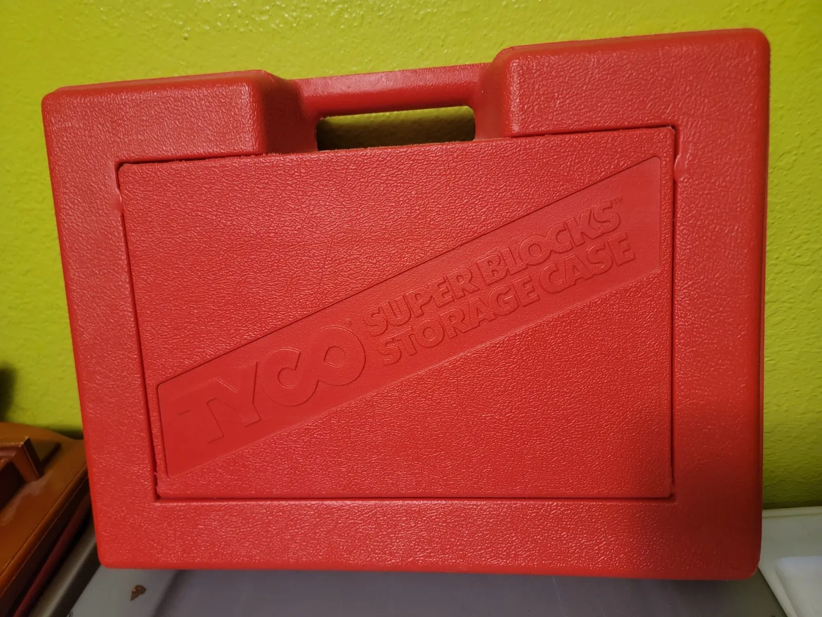 VINTAGE RED TYCO SUPER BLOCKS STORAGE CASE 16" X 12" X 4.5" 