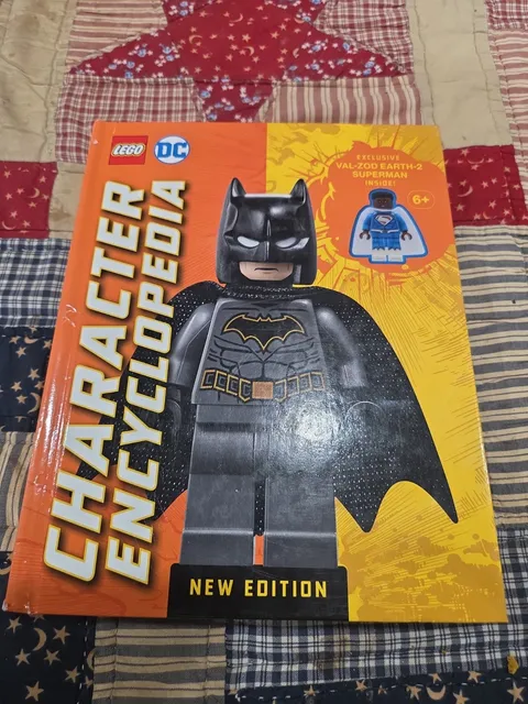 LEGO DC Character Encyclopedia New Edition (No Minifig)
