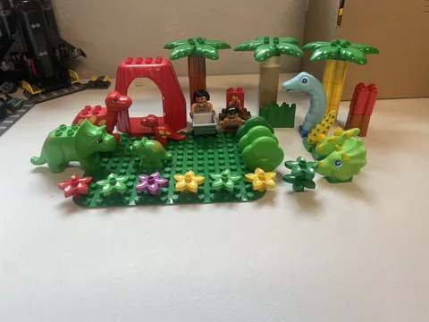 LEGO DUPLO Dinosaurs Lot w/ Cavemen Figures, Trees/Plants & Baseplate