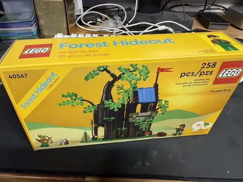 LEGO Icons: Forest Hideout (40567)