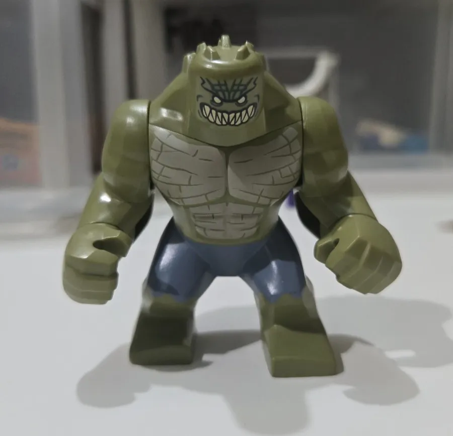 LEGO Minifigures  Killer Croc with Sand Blue Pants sh0280