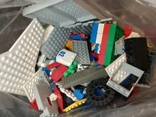 Lego Mixed parts bulk lot 2lbs Minecraft Lego City and Star wars mixed sets euc