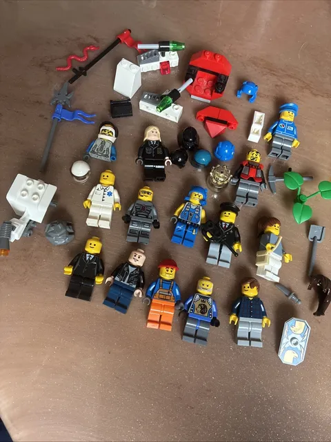 Lot Of Mini Lego Figurines