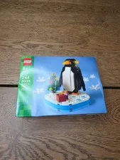 Lego Seasonal Christmas Penguin Set 40498 New Sealed