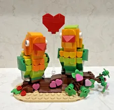 LEGO Iconic: Valentine Lovebirds (40522)